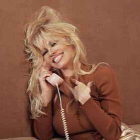 Pamela Anderson: Uhvatila sam Džeka Nikolsona s dvije djevojke