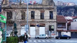 Historijski poduhvat uklanjanja ruševnih objekata, Mostarci neće nijemo posmatrati: Demolicija ne može biti jedini model