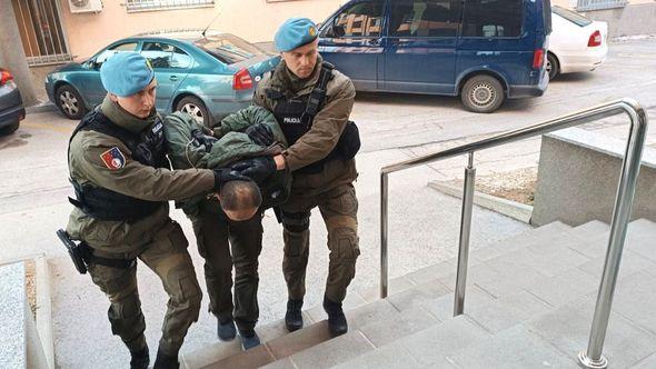 Predložen pritvor za uhapšene u akciji "Kum" - Avaz