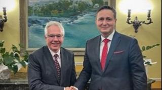 Ambasador Marfi i Bećirović: Podrška SAD ključnim reformama odbrane i energetike
