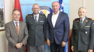 Helez receives the Ambassador and Defense Attachés of the Swiss Confederation