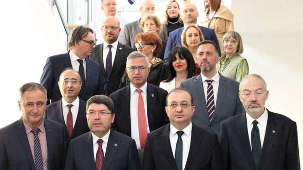 Posjeta Turske delegacije VSTV-u - Avaz