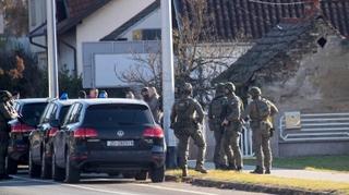 Ubica iz Velike Gorice blokiran u kući: Opkolili ga policija i specijalci