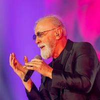 "Merlinomanija" i u Sloveniji: Dino Merlin oduševio publiku na prvom od dva rasprodana koncerta u Ljubljani