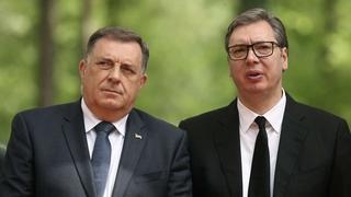 Dodik pružio podršku Vučiću, komentari se nižu: "Švercer cigareta i parizera"