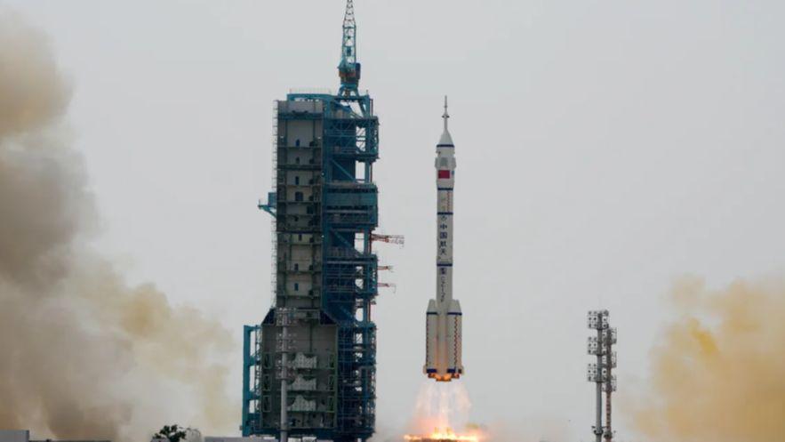 Kina lansirala letjelicu Shenzhou-16 s tročlanom posadom prema svojoj svemirskoj stanici Tiangong