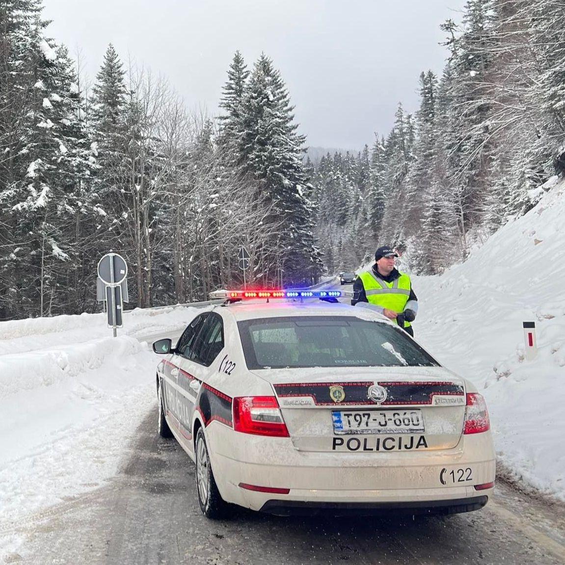 Policija zatvorila put na Bjelašnicu zbog zaleđene ceste