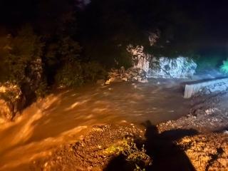 Kiša zabrinula građane Kladnja: U toku noći bio poplavljen određen broj poljoprivrednih površina