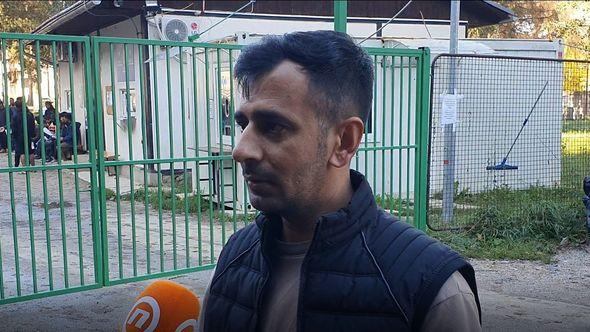 Migrant iz kampa u Blažuju - Avaz