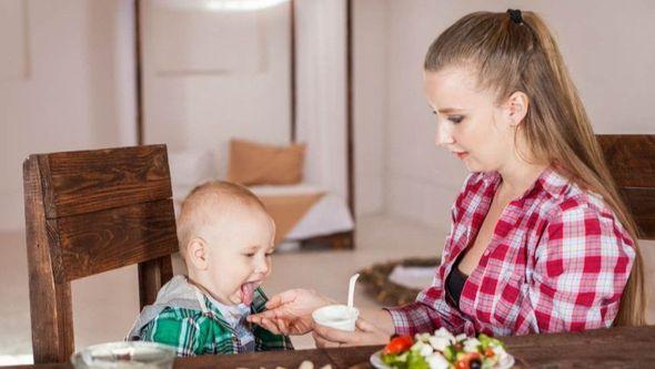 Koliko bebi treba hrane: Ovo su pokazatelji sitosti