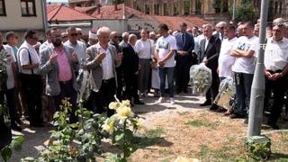 Lendo u Mostaru položio cvijeće i odao počast poginulim pripadnicima ARBiH