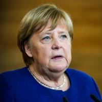 Merkel prima odlikovanje zbog rekordnih 16 godina na čelu Njemačke
