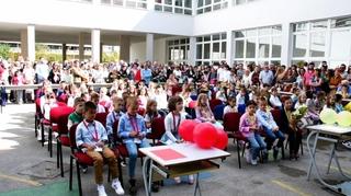 Novosarajevskim prvačićima uručeni školski ruksaci sa priborom