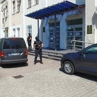 U Kiseljaku uhapšeno osam policajaca zbog korupcije: Osumnjičeni za primanje dara