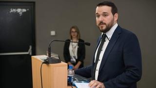 Čavalić pozvao Vladu FBiH da rebalanskom budžeta osigura 70 miliona KM za liječenje teško oboljelih