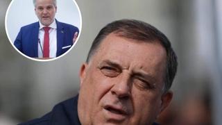 Dodik prijetio Satleru da će ga istući