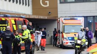 Drama u Njemačkoj: Tinejdžer nožem napao učenike u školi, više osoba povrijeđeno