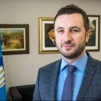 Efendić uzvratio Konakoviću: U Srebrenicu pa ukradi, tamo niko neće posumnjati