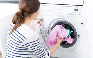 Nekoliko trikova za pranje veša koji će vam olakšati 