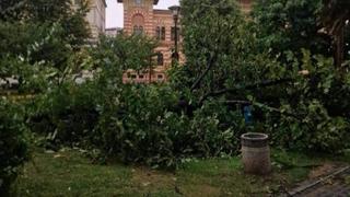 U Distriktu proglašeno stanje prirodne nesreće zbog olujnog nevremena