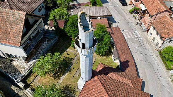 Vardačka džamija - Avaz