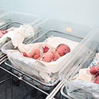 U Kantonalnoj bolnici "Dr. Irfan Ljubijankić" Bihać rođeno šest, na UKC Tuzla tri bebe