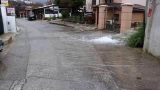 Radobolja poplavila dio Starog grada u Mostaru