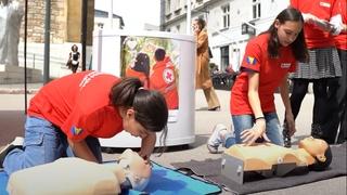 Video / Volonteri u centru Sarajeva prezentirali pružanje prve pomoći 