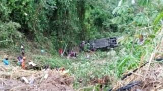 Tragedija u Kolumbiji: Autobus se strovalio u ponor, devetero poginulo