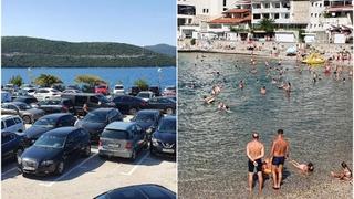 Video / Gužve kao da je sredina jula: Turisti uživaju u jedinom bh. gradu na moru