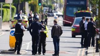 U napadu mačem u Londonu ubijen dječak (13), ranjena i dva policajca