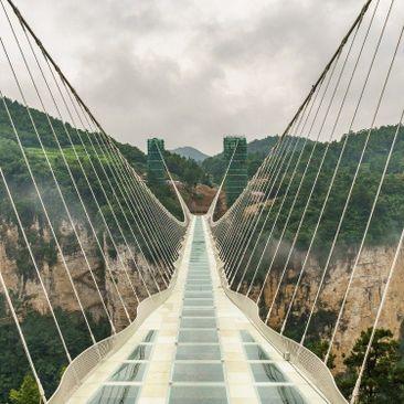 Viseći stakleni most - Avaz