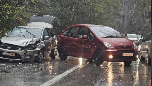 Saobraćajna nesreća u Kladnju - Avaz
