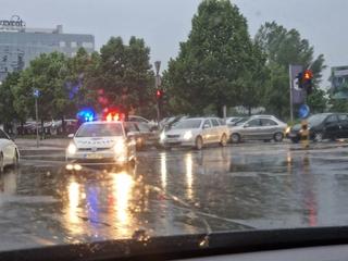 Saobraćajna nesreća u Bulevaru Meše Selimovića, ima povrijeđenih