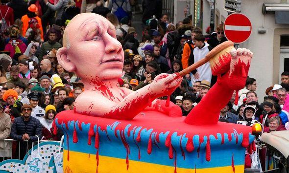 Putin zvijezda karnevala u Njemačkoj - Avaz