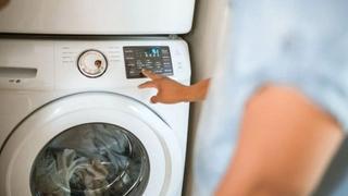 Stručnjak otkrio koji je jedini program koji trebate koristiti kod pranja veša: Svi ostali oštećuju odjeću