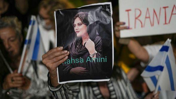 Prva godišnjica smrti Maše Amini: Iran obilježava poništavanje protesta i nastavak represije - Avaz