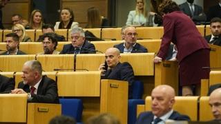 Parlamentarna većina o odgađanju sjednice: Evropski put BiH, kao ni njenu energetsku nezavisnost, ničim nećemo dovoditi u pitanje