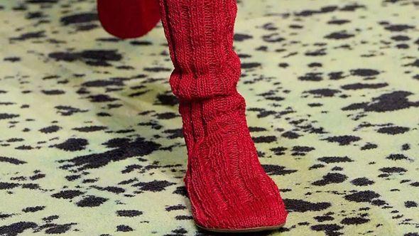  čizme koje podsjećaju na vunene čarape - Avaz