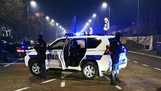 Drama u Beogradu: Punim pištoljem prijetio prolaznicima