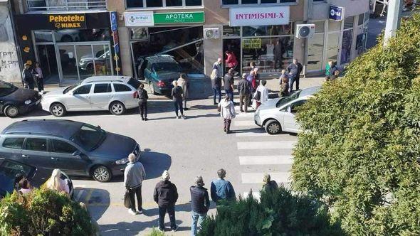 U centru Brčkog danas se dogodila saobraćajna nesreća - Avaz
