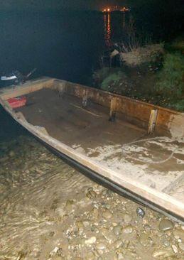 Čamac u kojem je prebacivao migrante u Srbiju - Avaz