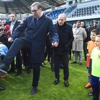Svečano otvoren najmoderniji stadion u Srbiji, Vučić demonstirao fudbalske vještine