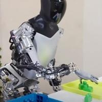 Tesla Bot dobiva nove ''ljudske'' vještine