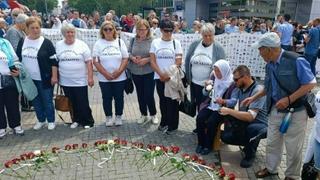 Dan bijelih traka u Prijedoru: Kritike vlastima zbog nepostojanja spomenika ubijenoj djeci