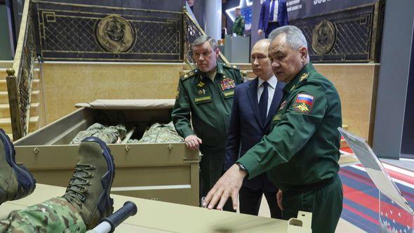 Putin s komandantima ruske vojske - Avaz