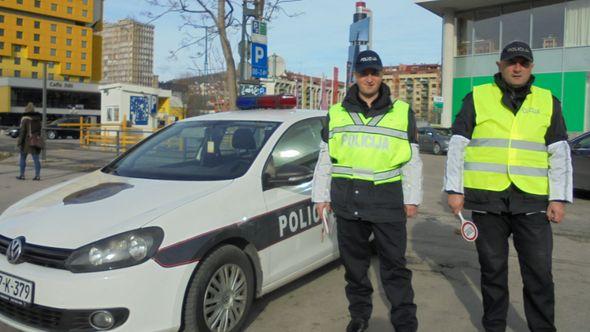 Policija isključuje pijane vozače iz saobraćaja - Avaz