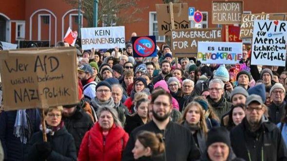S protesta u Njemačkoj - Avaz