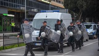 Pred meč Crna Gora - Srbija: Zatvoreni lokali u centru Podgorice, pojačano prisustvo policije