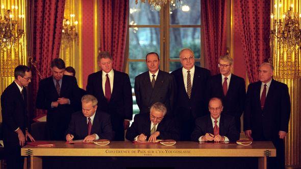Potpisivanje Dejtonskog mirovnog sporazuma - Avaz